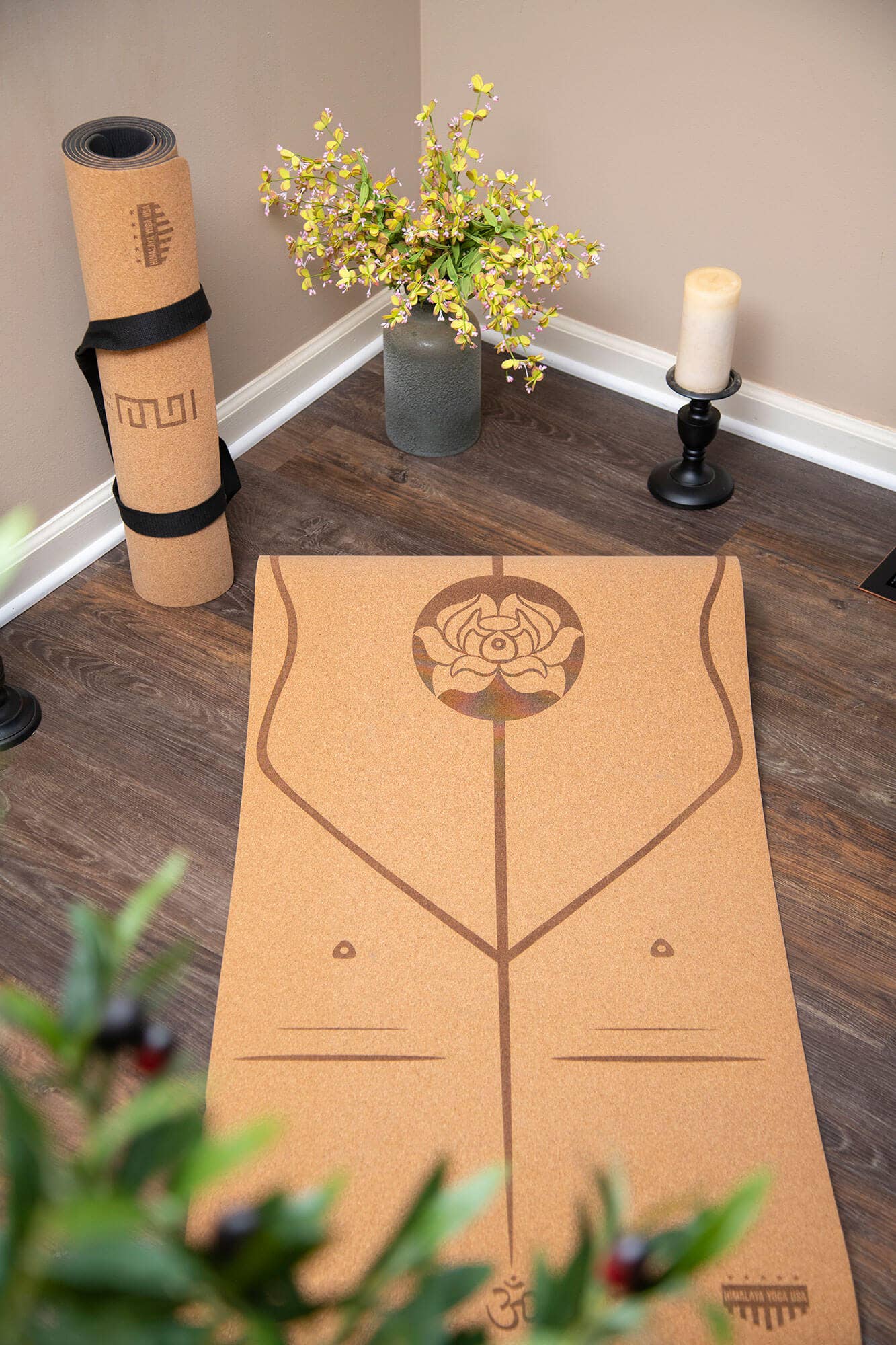 Himalaya Yoga USA - Lotus and Balance Cork Yoga Mat